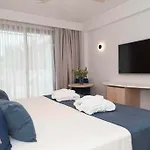 Ξενοδοχείο Smy 4*