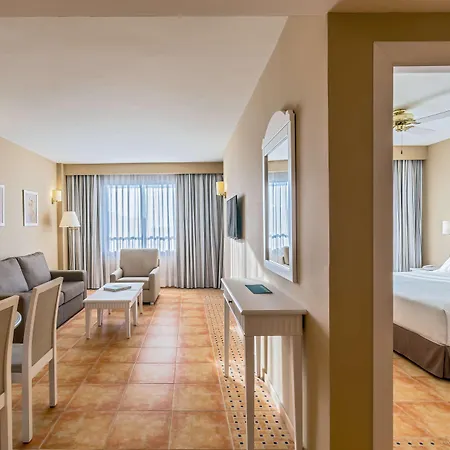 Hotel Smy 4*